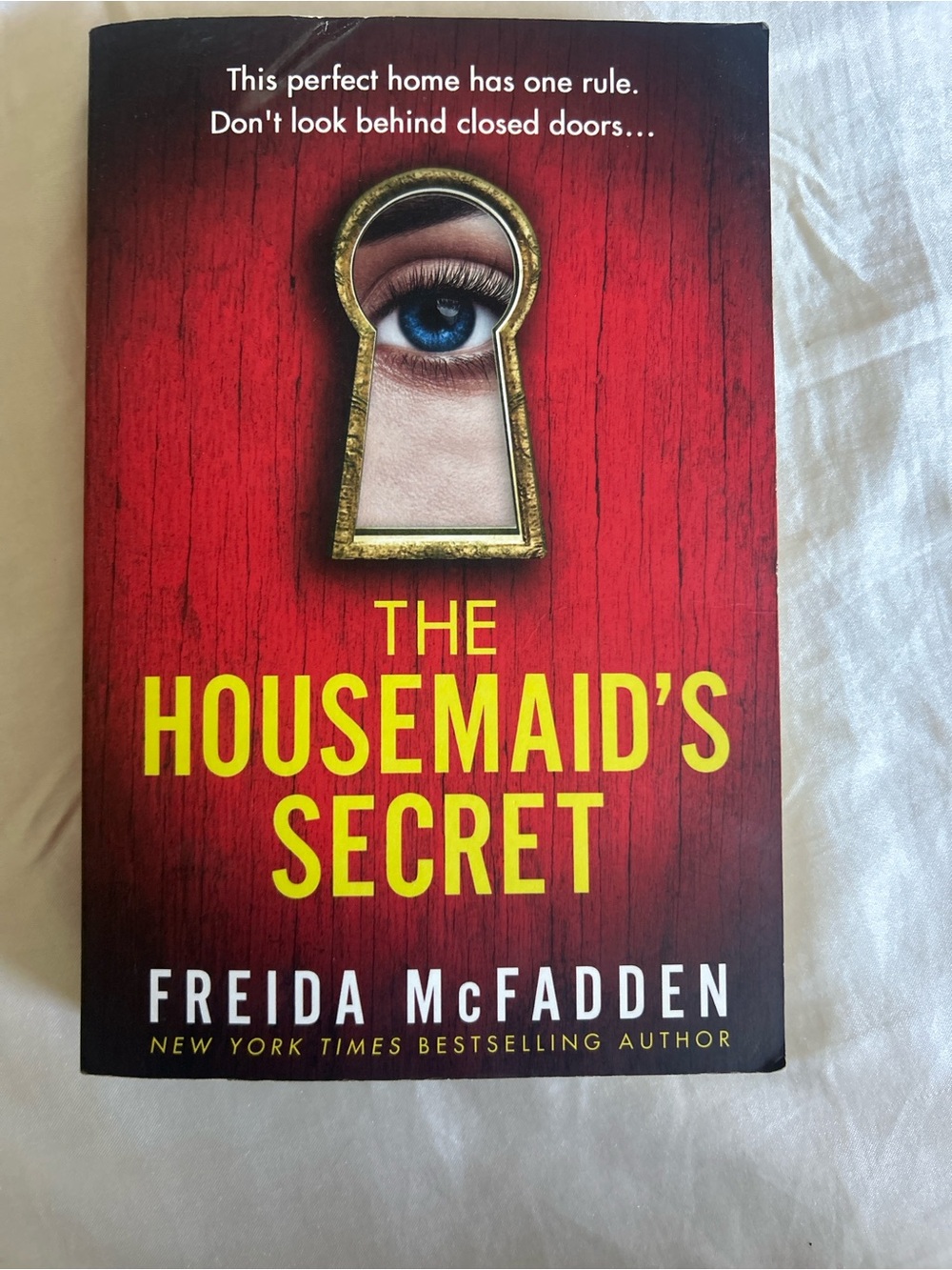 The Housemaid's Secret - Red Cover